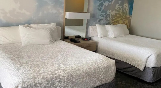 Четырёхместный номер Standard Courtyard by Marriott Raynham