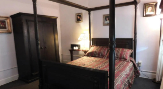 Cassadaga Hotel and Spiritual Center, Buchen Sie Hotel Hotels in Cassadaga mit Parkplatz, Parkplätze