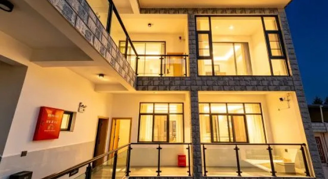 Erpan Qingfeng Inn (Erhai Branch, Dali), Prenota Hotel Hotel a Dali con parcheggio, Parcheggio