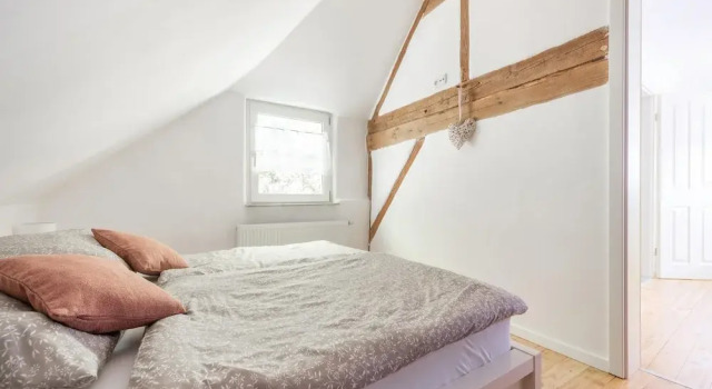 Pretty Holiday Home in Schleiden With Balcony and Barbecue, Забронировать Дом для отпуска Коттеджи Айфель, Коттедж