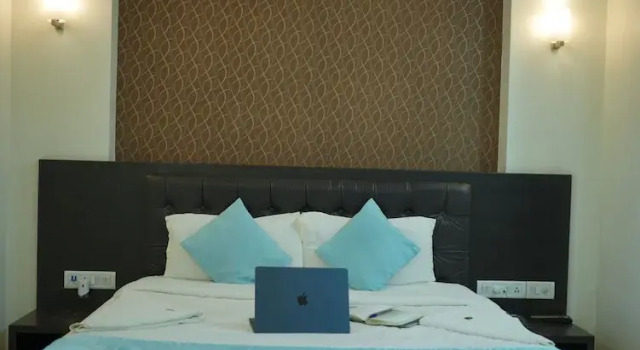 Номер Deluxe Hotel Western Inn