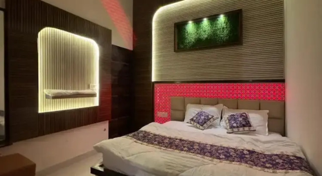 Кровать в общем номере Sanwariya Guest House And Resort