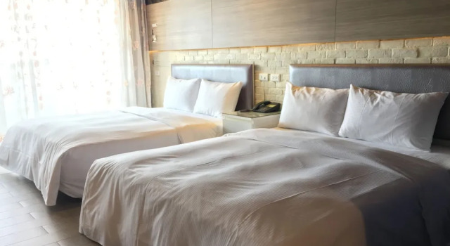 Номер Business R8 Eco Hotel