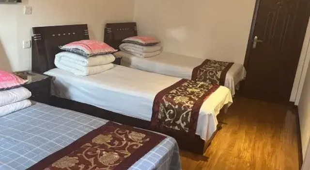 Номер Standard Yangcheng Huangcheng Xiangfu 702 Family Hotel
