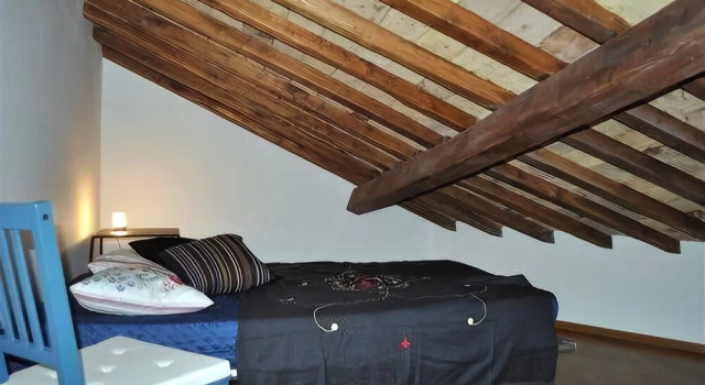 Modern Design in Trendy Trastevere 2 Brs 2 Baths and Terrace by RedAwning, Prenota Boutique Trastevere Roma