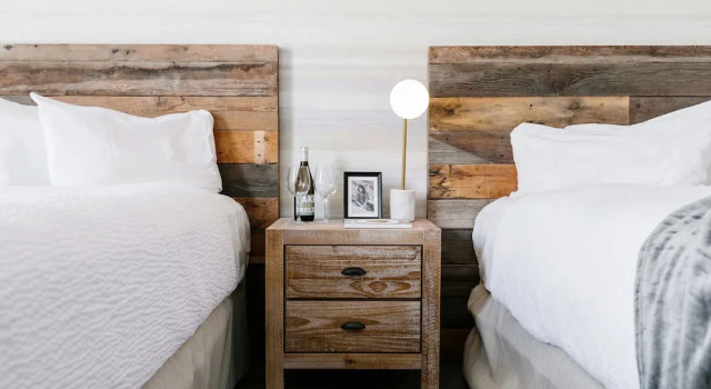 Четырёхместный номер Superior с видом на горы Glacier View Lodge