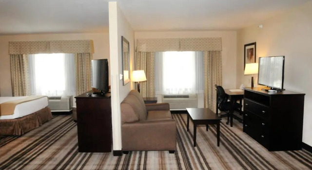 Одноместный люкс Holiday Inn Express & Suites Cambridge by IHG