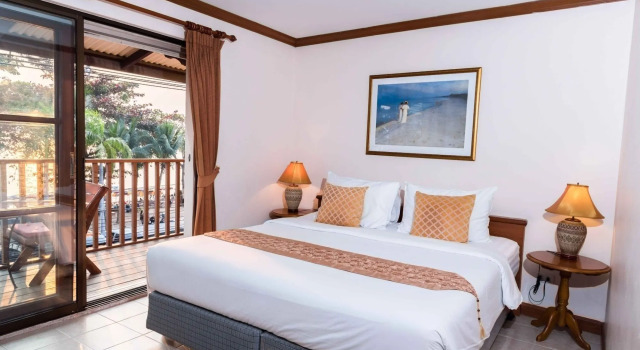 Hotel Jomtien Boathouse, Забронировать Отель Бангламунг Паттайя