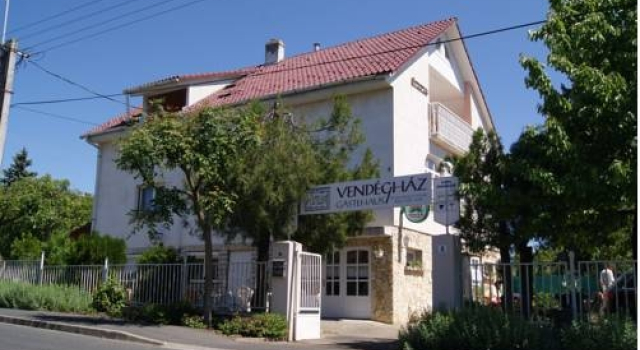 Familia Vendégház - Balatonfüred, Rezervovat Penzión Balatonfüred 