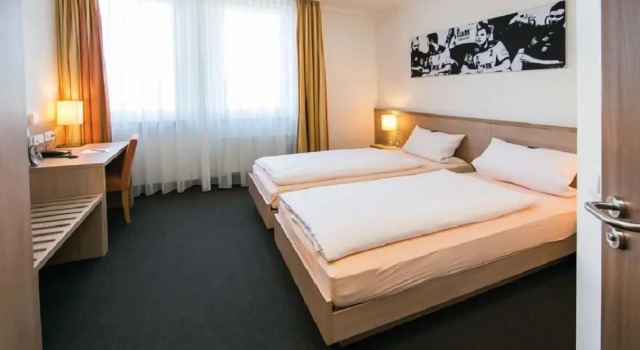 Двухместный номер Comfort business & conference Sporthotel Großwallstadt