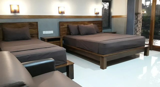 Трёхместный номер Deluxe с видом на бассейн Puri Bali Hotel