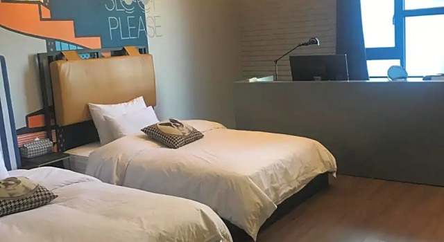 Двухместный номер Standard The Hound Hotel