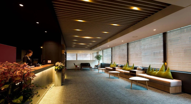Metro Hotel