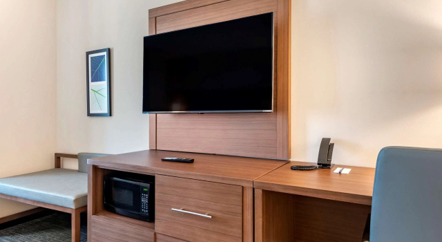 Двухместный люкс Comfort Suites Grandview - Kansas City