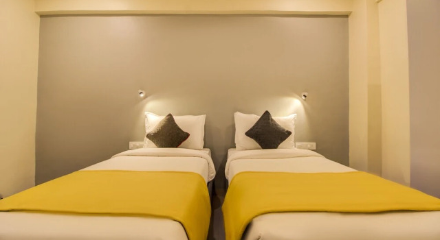 Housemate Hotels