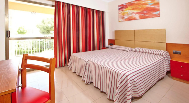 MLL Caribbean Bay Hotel