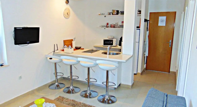 Apartment Vila Inga, Prenota Appartamento Brac Island Omiš