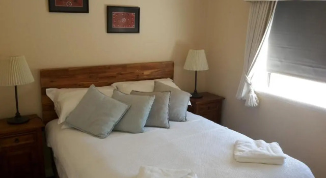 Апартаменты с 2 комнатами Ocean Sunsets - 2 bedroom converted warehouse apartment
