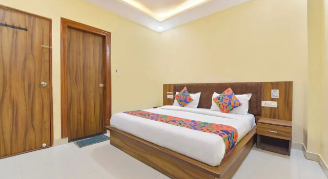 Номер Deluxe FabHotel Ballyfin Retreat