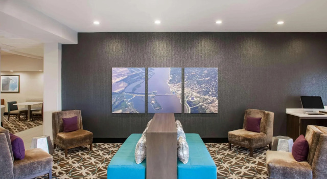 Двухместный номер Standard La Quinta Inn & Suites by Wyndham Pontoon Beach