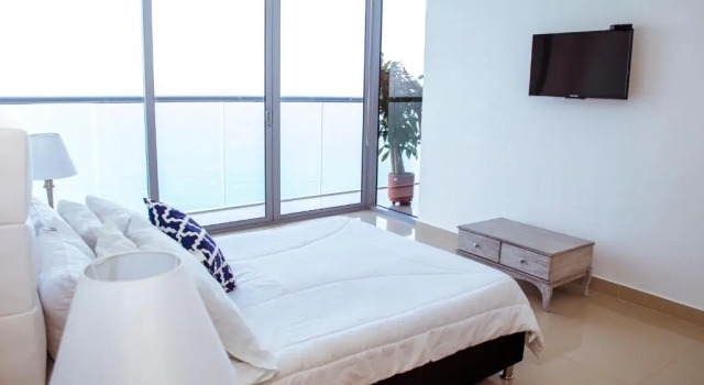 41st Fl Beach Condo in Bocagrande, Забронировать Отель Отели Картахены с бассейном, рядом с Consulate of Panama, Бассейн