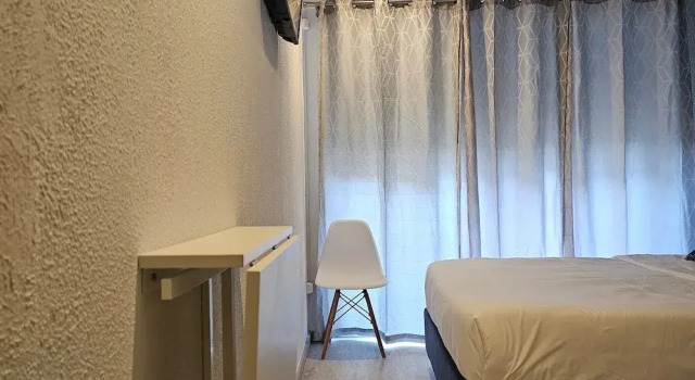 Marinha Garden Inn, Забронировать Отель «постель и завтрак» Маринья-Гранди Бейра-Алта