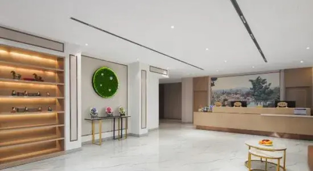 Vienna 3 Best Hotels (Luoyang Yingtianmen Luoyi Ancient City Branch), Rezervovat Hotel Luo-jang Henan