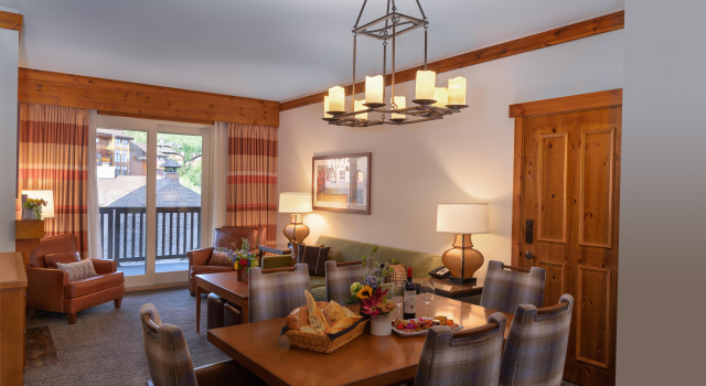 Полулюкс The Lodge at Spruce Peak, a Destination by Hyatt Residence