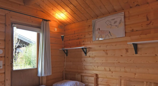 Modern Wooden House in Sauerland Near Diemelsee With Separate Children's Playhouse, Забронировать Отель Зудекк земля Гессен