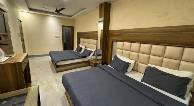 Hotel Green Leaf By T And M Hotels, Prenota Hotel Hotel a Jwalapur con colazione, Colazione