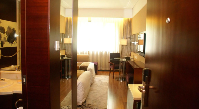 Qujiang Conference Center Hotel