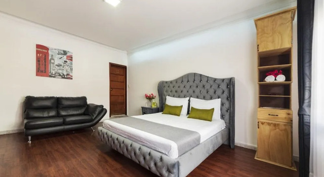 Hotel Casa Britania, Забронировать Отель Teusaquillo Богота, рядом с Centro Comercial Galerias