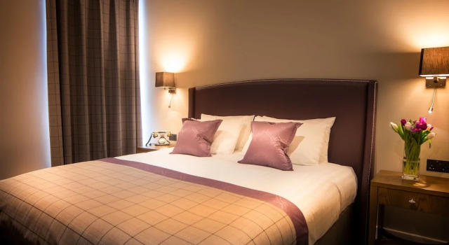Номер Deluxe Bishops Gate Hotel