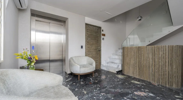 Elefant by Naya Homes, Забронировать Апартаменты/квартира Отели Южной Нижней Калифорнии с парковкой, Парковка