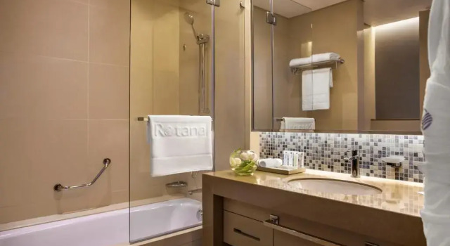 Двухместный номер High Floor Downtown Rotana