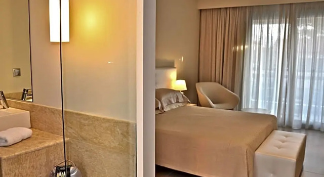Номер Deluxe с видом на море Ino Hotel & Suites