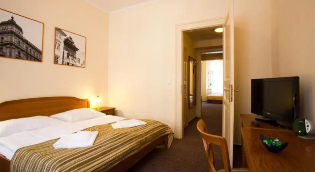 Standard Double room Anna Hotel