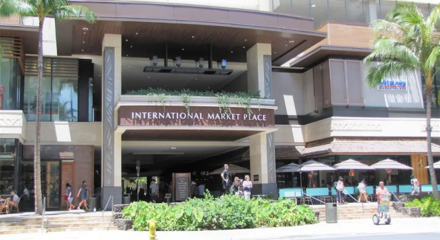 Waikiki Garden Villa, Забронировать Вилла Коттеджи Гонолулу, рядом с Royal Hawaiian Theater Legends in Concert Waikiki, Коттедж