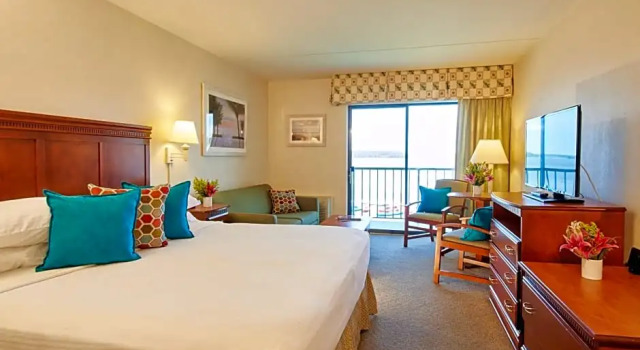 Двухместный номер Standard с видом на залив The Bay Resort