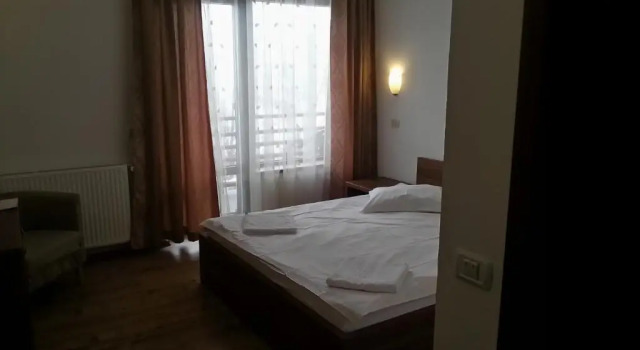 Vila Poarta Bucegilor, Rezervovat Hotel Hotely v Prahova Valley s parkováním, Parkování