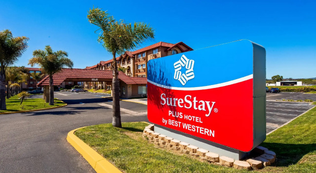 Четырёхместный номер Standard Lompoc Valley Inn and Suites