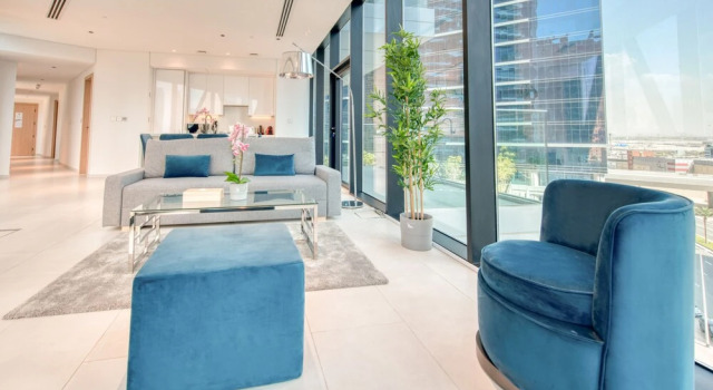Maison Privee - Marquise Square - 610, Забронировать Отель Отели Эмирата Дубая с бассейном, рядом с Al Wajeha Al Maeyah Marine Transport Station, Бассейн