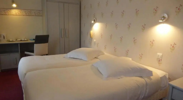 Konfor çift kişilik oda Hostellerie Saint Louis