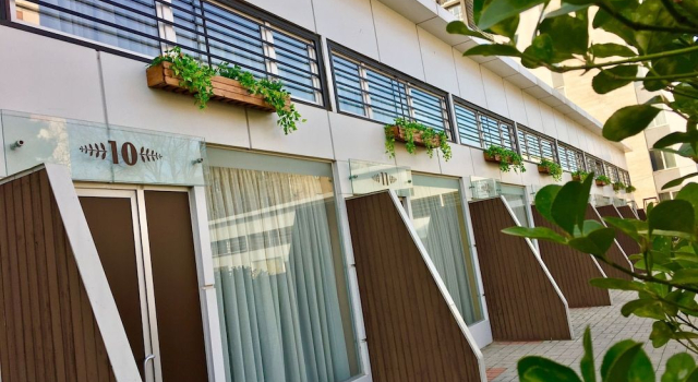 Hotel Colosseo Tbilisi, Забронировать Отель Отели Тбилиси 3 звезды, рядом с Мост Царицы Тамары, 3*