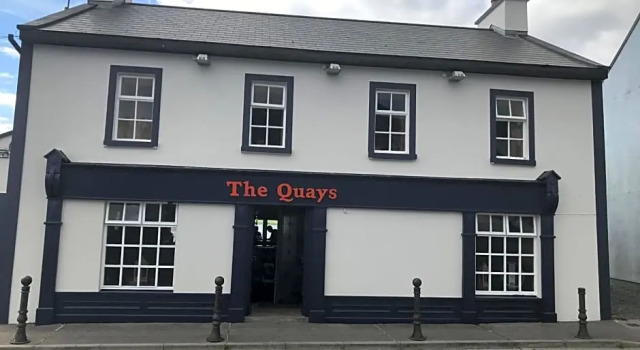 The Quays, Prenota Hotel Westport 