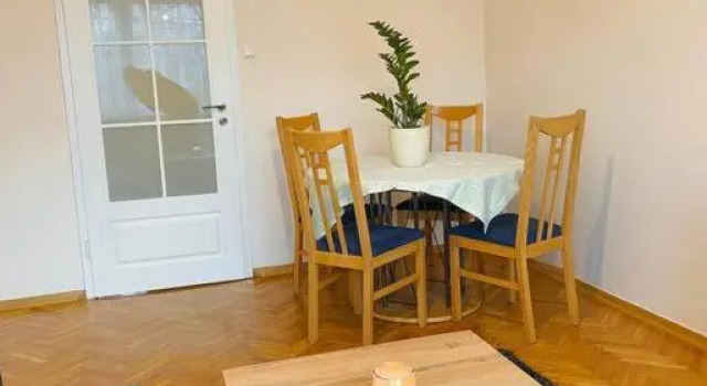 Apartament pod Pawiem, Забронировать Апартаменты/квартира Отели Мазурия с парковкой, Парковка