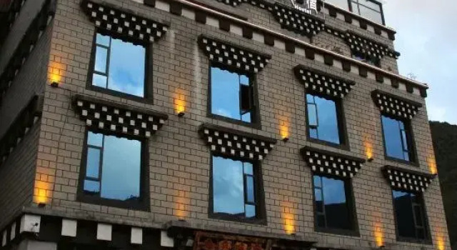 Dele Guesthouse, Buchen Sie Hotel Hotels in Yunnan mit Parkplatz, Parkplätze