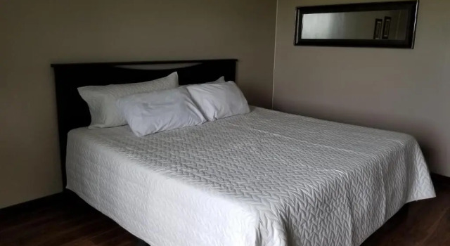 Номер Deluxe Knights Inn Woodstock