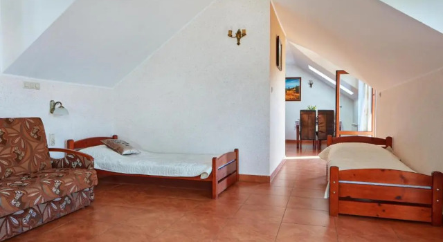 Ośrodek Wypoczynkowy Nad Jeziorem, Book Hotel Hoteller i Silesia med parkering, Parkering