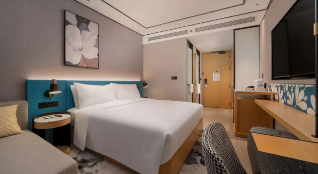 Номер Standard Hilton Garden Inn Shanghai Caoyang
